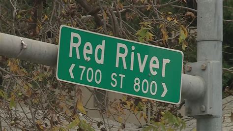 Austin unveils new signs along Red River Cultural District